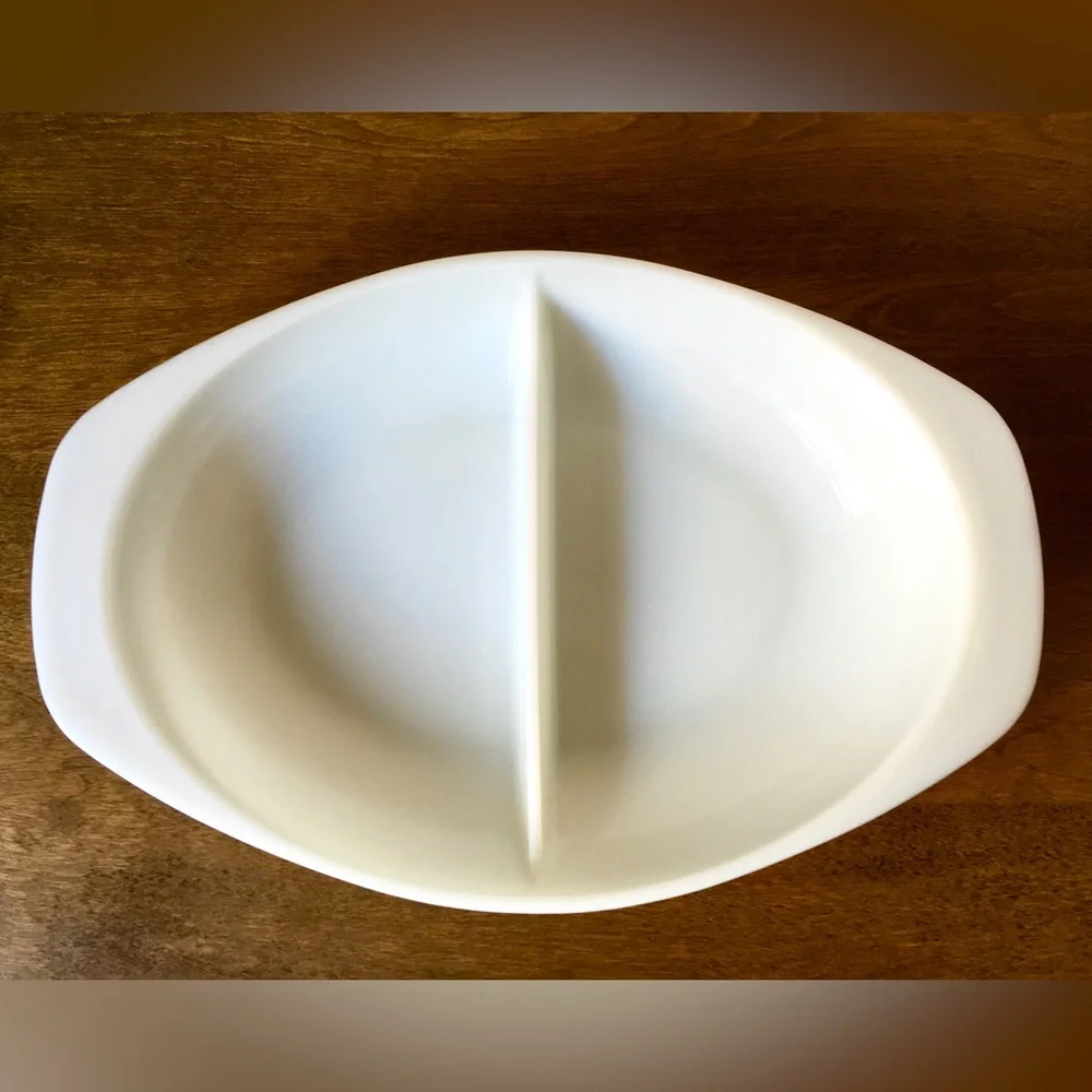 Vintage 60’s Pyrex White Oval Divided Glass Serving Dish w Handles 1063